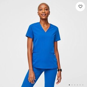 Figs Royal Blue Casma XS and Zamora Joggers Small Petite Scrubs Set